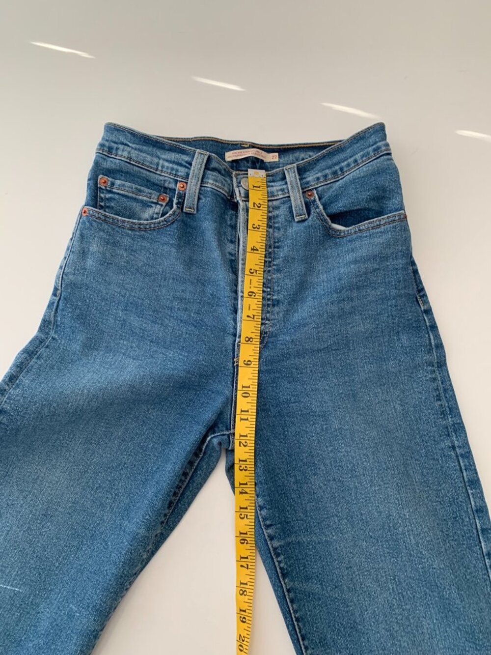 Levi's Ribcage Straight Ankle Jeans size 27 - Picture 6 of 11